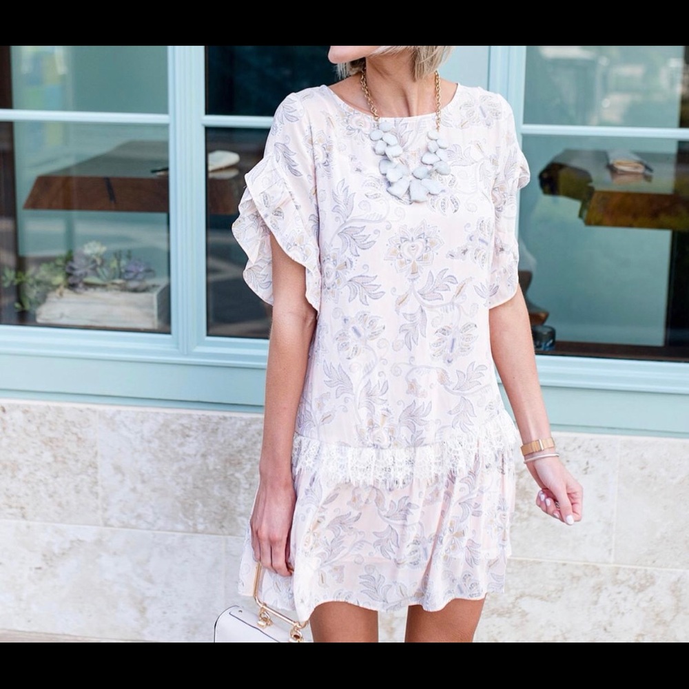 Angelic lace dress